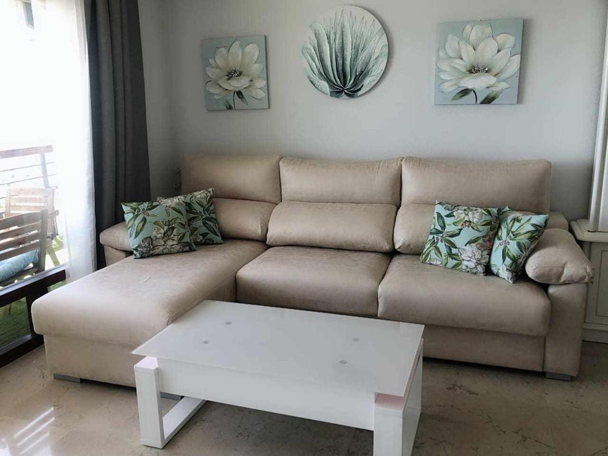 Apartamento Castillo De Santa Clara Sweet&Beach Torremolinos Luaran gambar